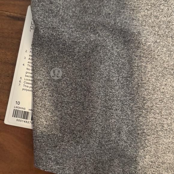 lululemon Gray Women's Short Sleeve Tee - Picture 5 of 7